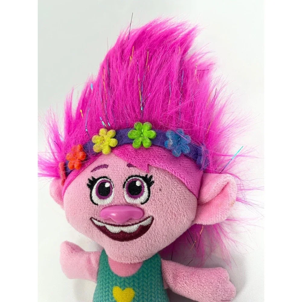Trolls World Tour Poppy Plush‎ Pink Hair Flowers